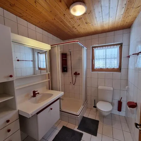 Vakantiehuis Andrea Ad0 *